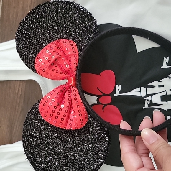 Custom Disney Minnie Tank Top - Picture 5 of 8